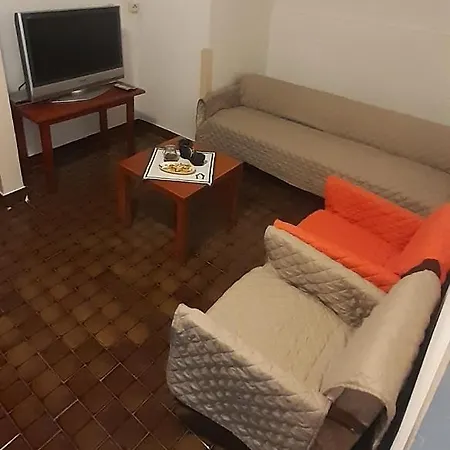 Ina 2 Apartment Funtana Exterior photo